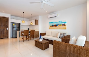 marina puerto velero