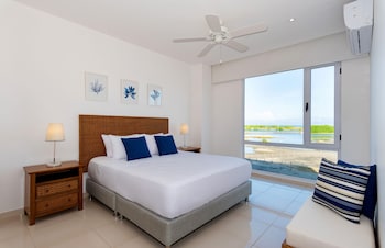 marina puerto velero