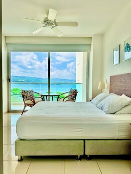 marina puerto velero