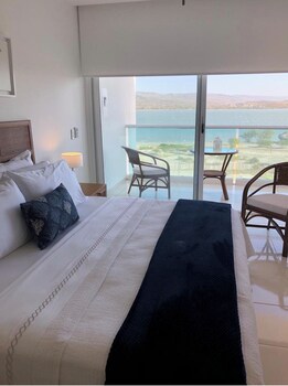 marina puerto velero