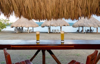 marina puerto velero