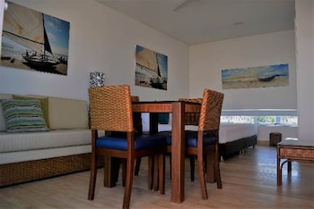 marina puerto velero