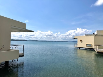 marina puerto velero