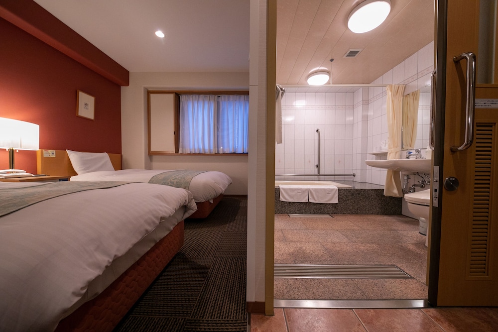 fukuoka floral inn nishinakasu