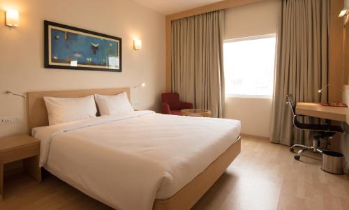 red fox hotel trichy