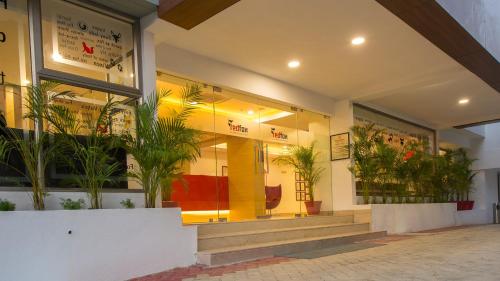 red fox hotel trichy