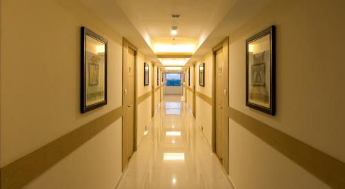 red fox hotel trichy