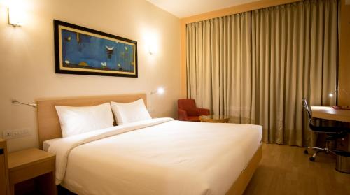 red fox hotel trichy