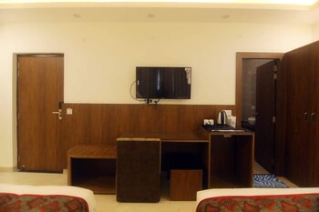 teertham hotel