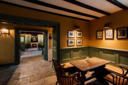 the milbank arms