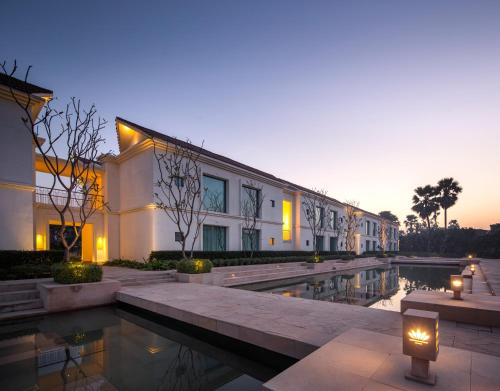 marasa sarovar premiere bodhgaya