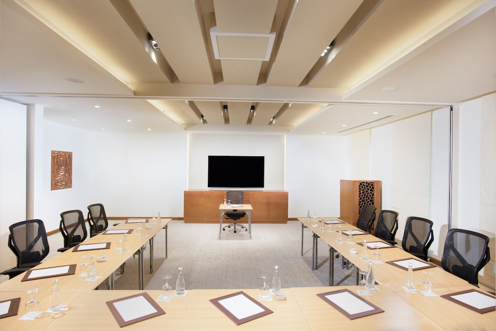 dusitd2 naseem resort jabal al akhdar