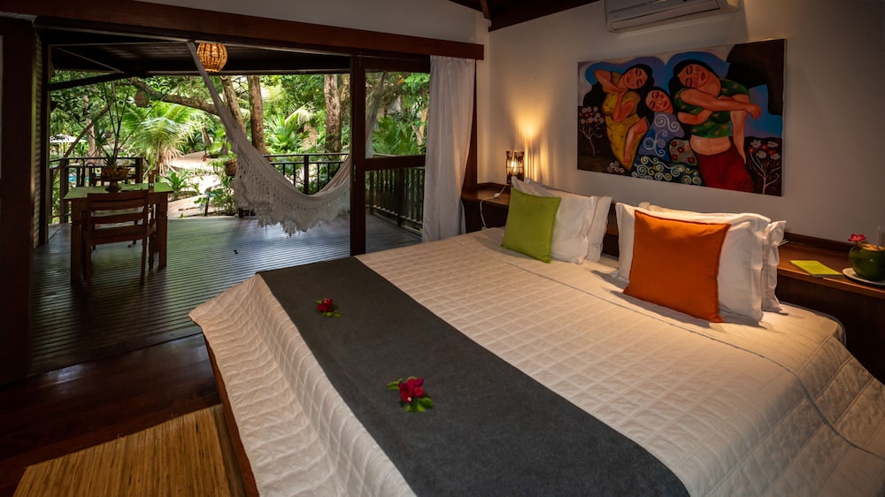 sombra e agua fresca resort