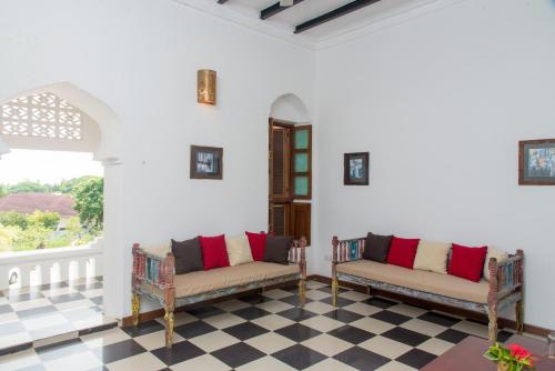 the manor house by sansi