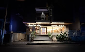 hotel dasya formerly nice stay the business hotel