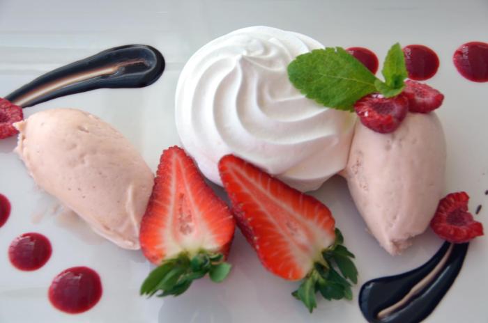 riviera hotel and holiday apartments