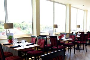 riviera hotel and holiday apartments