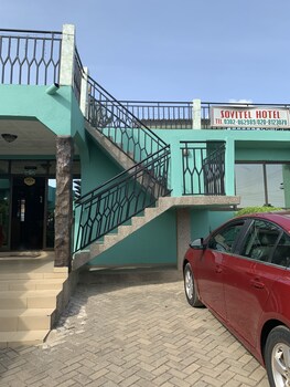 sovitel hotel and restaurant