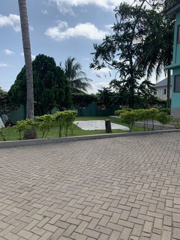 Sovitel Hotel And Restaurant,,3 star