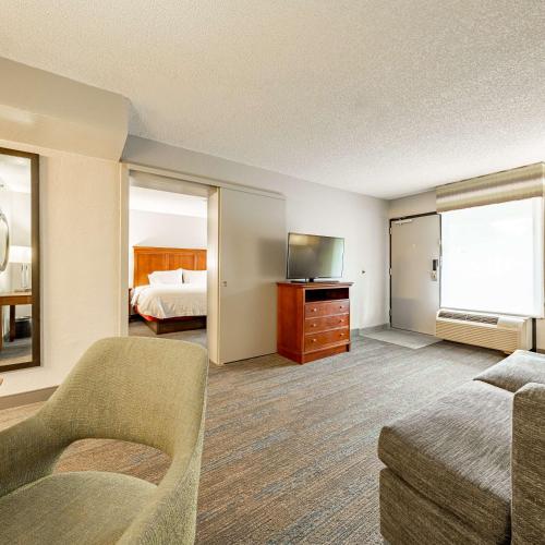 hampton inn gainesville