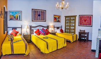 hotel casa antigua