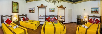 hotel casa antigua
