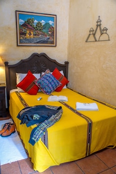 hotel casa antigua