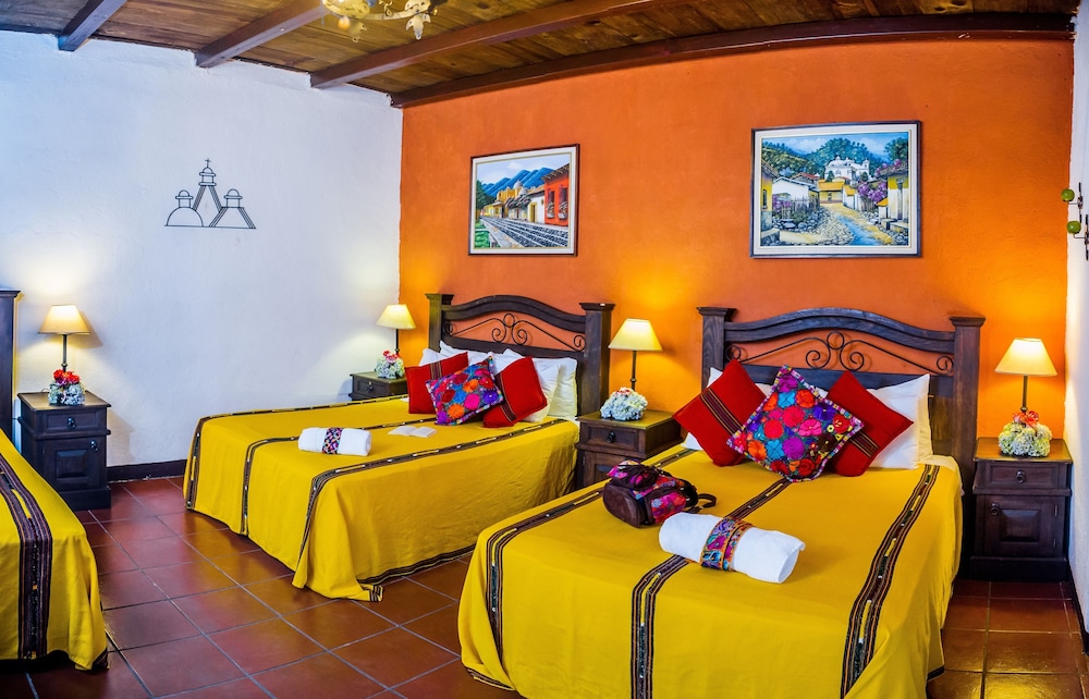 hotel casa antigua