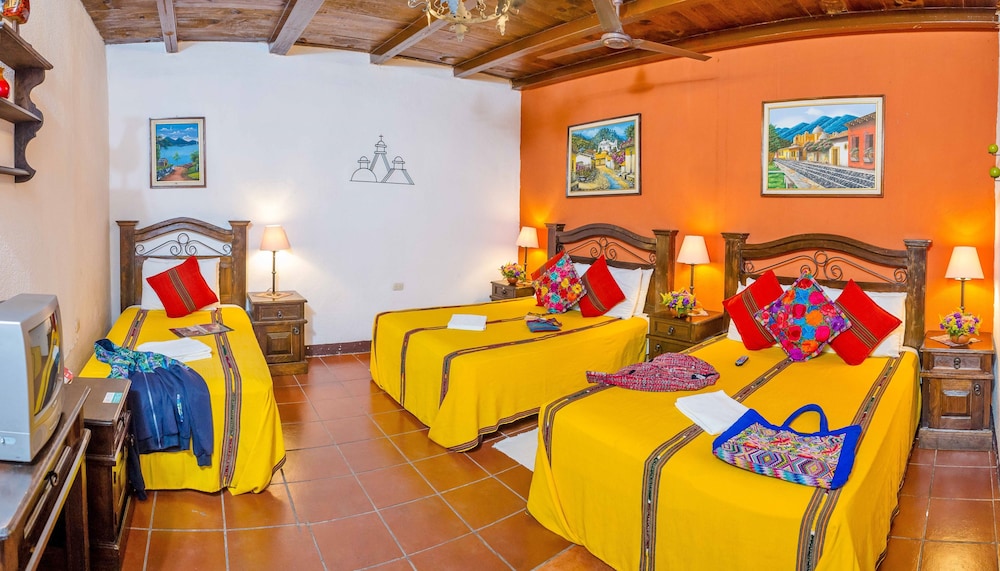 hotel casa antigua