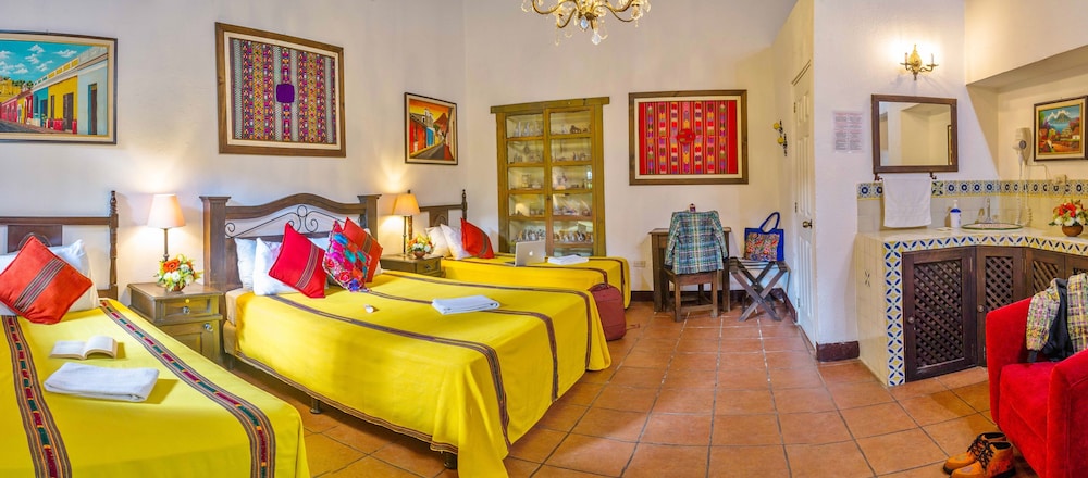 hotel casa antigua