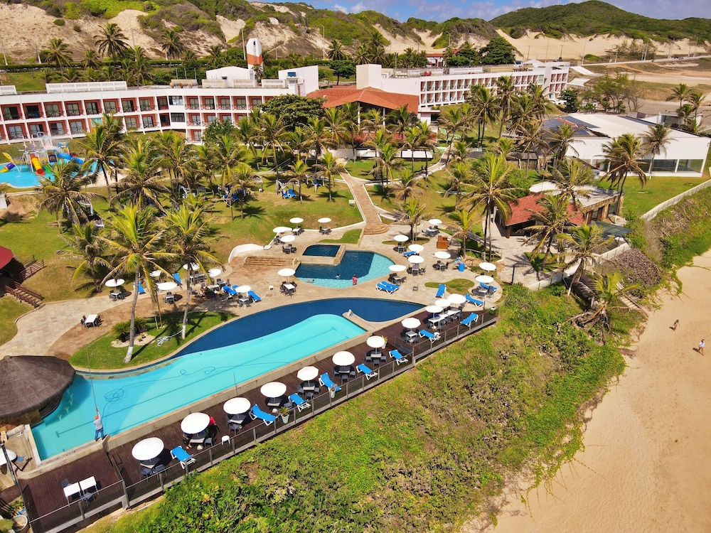el aram imira beach resort