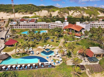 el aram imira beach resort