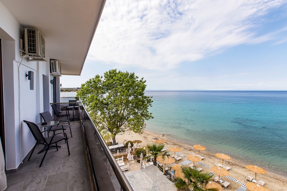 greek pride seafront hotel