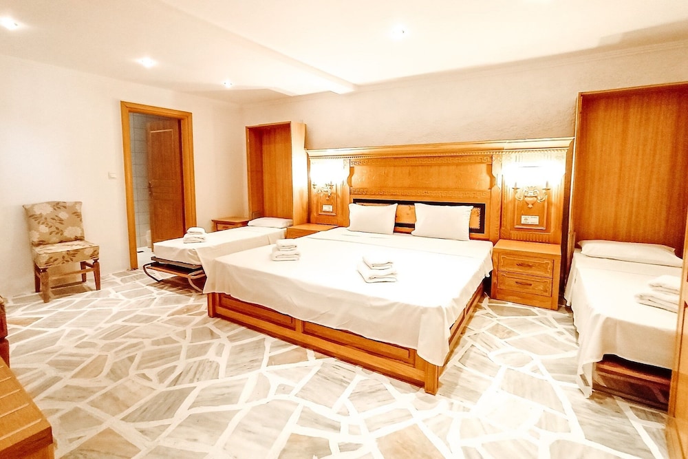 greek pride seafront hotel