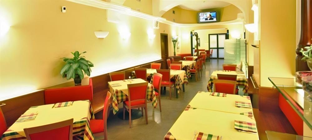 le petit hotel