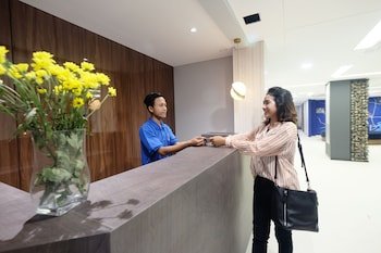 hotel youstay semarang
