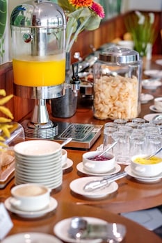 hotel youstay semarang