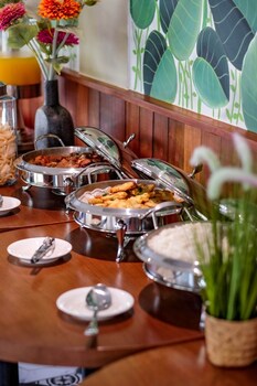 hotel youstay semarang