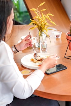 hotel youstay semarang