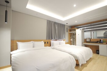 hound hotel gijang