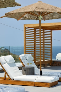 symmetry suites