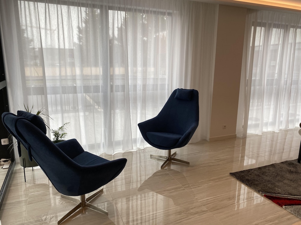 woods hotel geneve thoiry