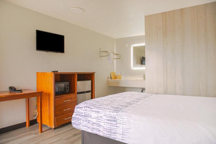 masters inn augusta ga near riverwalk by oyo