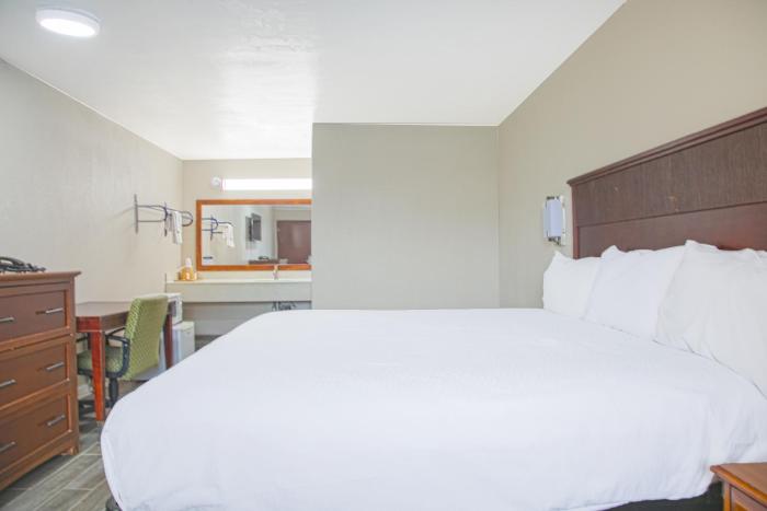 masters inn augusta ga near riverwalk by oyo