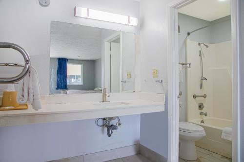 masters inn augusta ga near riverwalk by oyo