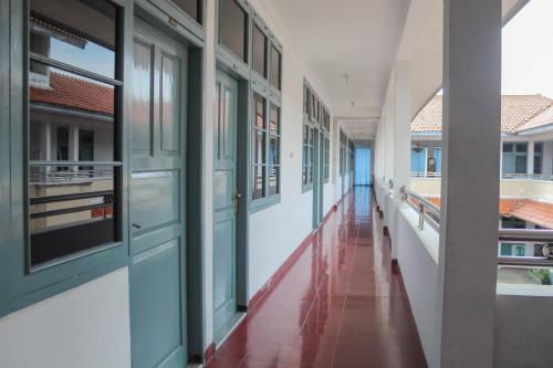 hotel rajawali redpartner