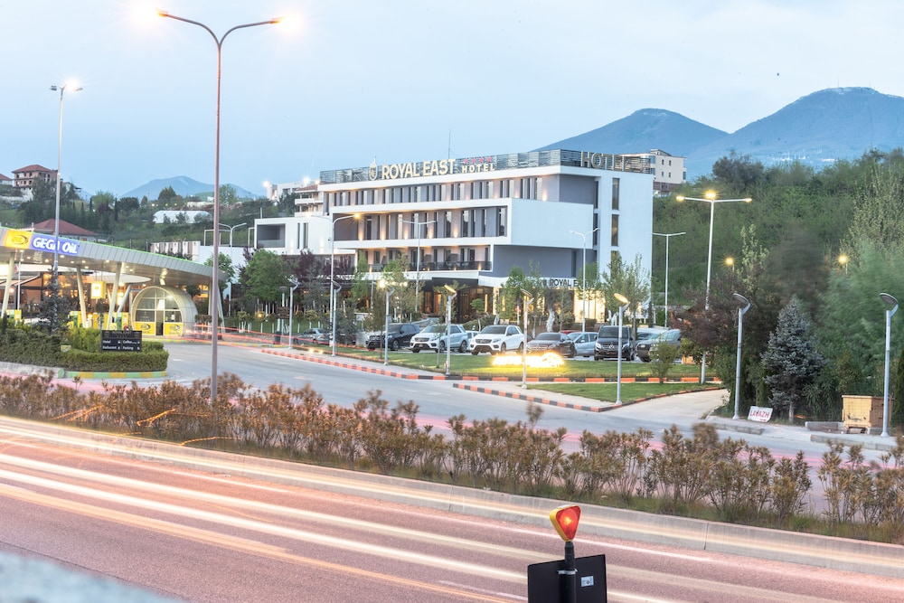 royal east resort