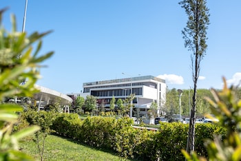 royal east resort