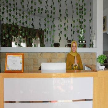 the arsy syariah guest house