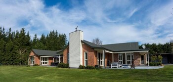 gem bed and breakfast